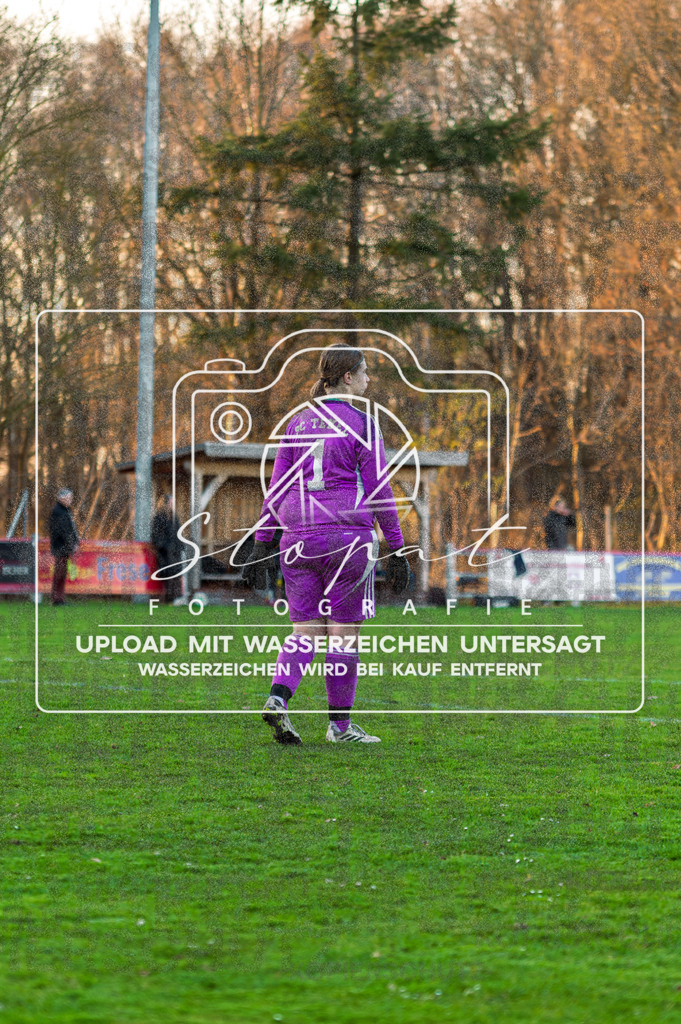 SCTSGF-1023 | Malin Baden (SC Tewel #01) beim Damen Kreisliga HK/CE Spiel zwischen SG Fulde und SC Tewel auf dem Sportplatz Tewel, Tewel/Neuenkirchen (Simon Paul Stopat) - Realisiert mit Pictrs.com