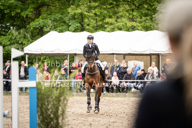 Bad_Meinberg_00417 | saradresslerfotografie - Realisiert mit Pictrs.com