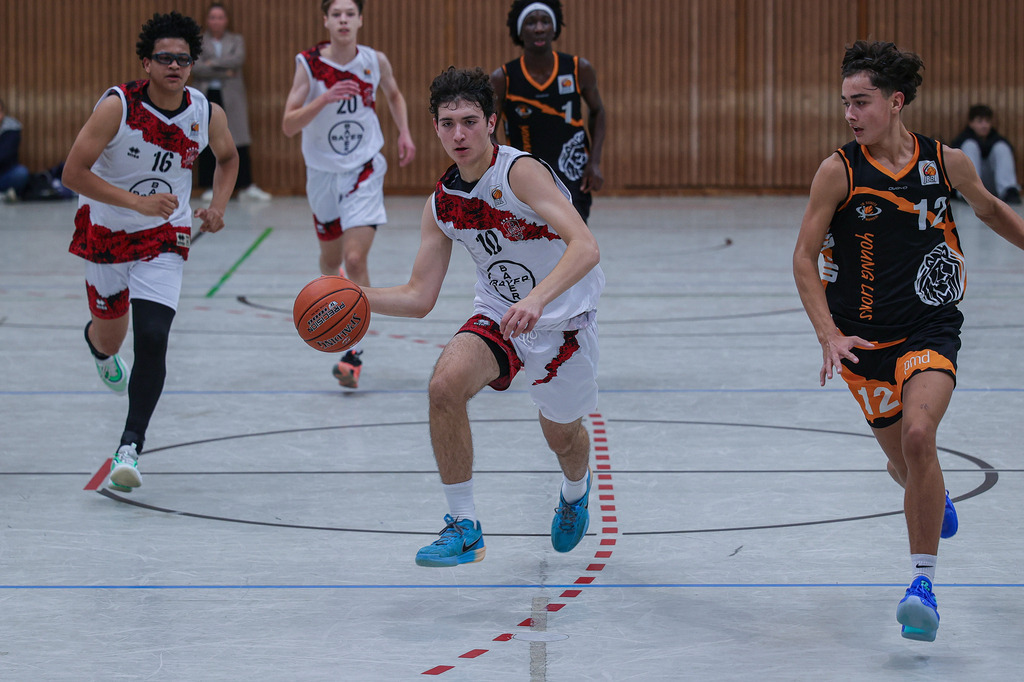 JBBL BAYER GIANTS vs Young Lions Wuppertal-45 | Fotos von Basketballspielen aus dem Raum NRW fotografiert von Gero Mueller-Laschet und Daniel Schaefer - Realisiert mit Pictrs.com