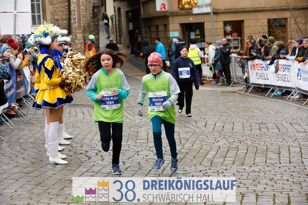 1700m Stadtwerke Jugendlauf | 3 Koenigslauf 2024 1700m Stadtwerke Jugendlauf - Realisiert mit Pictrs.com