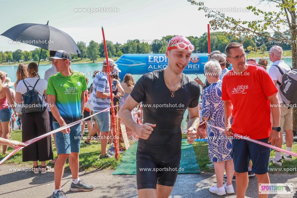 AR7_9339 | Karlsfeld Triathlon 2025 #karlsfeldtriathlon #karlsfeldtriathlon2025  #karlsfeldrace  #yourpictrs #triathlon_karlsfeld #tsveintrachtkarlsfeld #sportshot_your_pictrs @Sportshotphotography @Triathlon Karlsfeld - TSV Eintracht Karlsfeld Triathlon Copyright: www.sportshot.de