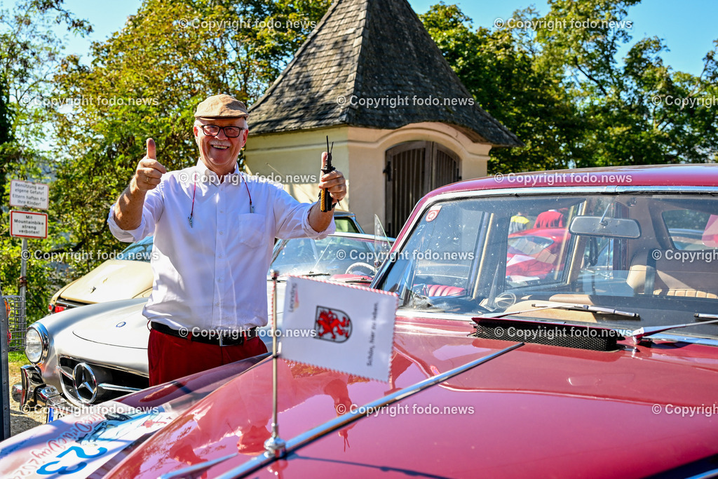 Inner Wheel Club Linz_ Charity Oldtimerfahrt_ 21.09.2024-205 | 21.09.2024, Linz, AUT, Inner Wheel Club Linz,  Charity Oldtimerfahrt im Bild Inner Wheel Club Linz,  Charity Oldtimerfahrt, Teilnehmer©Harald Dostal / fodo.media