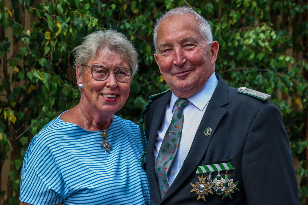 top-top.de-250627-053 | Foto, Video, Fotografie, Videografie, Fotobox, DJ, Discjockey, Musik, Musikbox, Veranstaltung, Photobooth, Amazon, Ebay, Buchtipp, Bestseller, Autor, Verlag, Buch, Wesel, Hamminkeln, NRW, Dinslaken, Rees, Drohne, Hochzeit, Party, Fotobox, Wesel, Fotograf