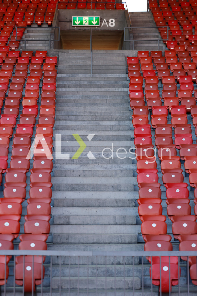 GC Zürich vs FC Zürich - AXA Women’s Super League Playoffs - Stadion Letzigrund | Stadium Letzigrund before the AXA Women’s Super League Playoffs quarter-final second leg between GC Zürich and FC Zürich at Stadion Letzigrund, Zurich, Switzerland. - Realisiert mit Pictrs.com