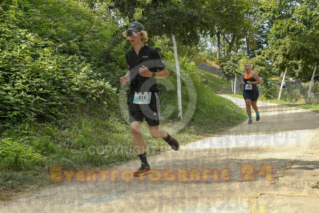 250824_1507_EX1_8542 | Sportfotografie im Rhein-Sieg Kreis, Köln, Bonn, NRW, Rheinland Pfalz, Hessen, etc. Unser Tätigkeitsfeld umfasst den Laufsport vom Volkslauf über den Marathon, Duathlon, Triathon bis zum Ultralauf wie Kölnpfad Ultra oder Schindertrail.