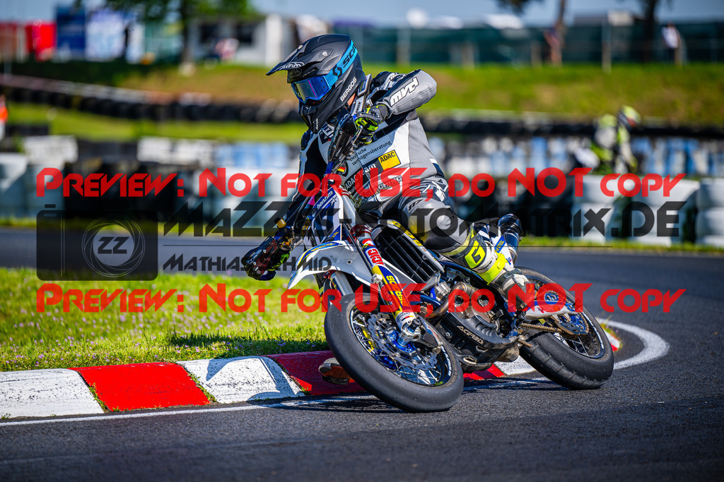 MaZZes_FotoMatrix_240510_6021986_9178 | S1