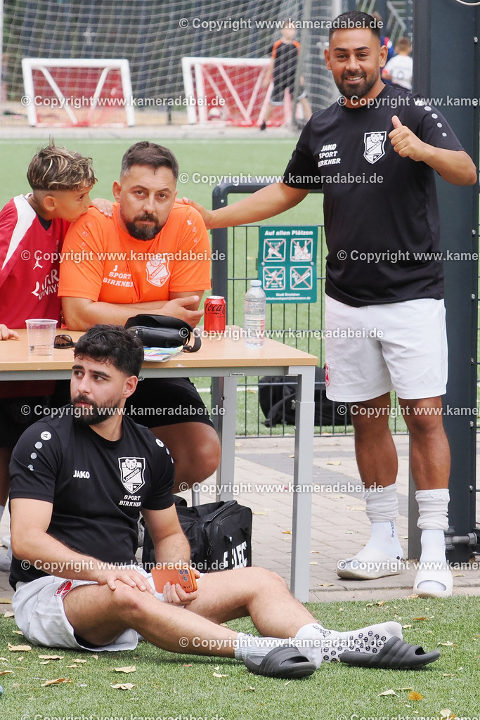 Fußball : LBS - Turnier am 18.07.2026 in Dinslaken | Fußball : LBS - Turnier am 18.07.2026 in Dinslaken ausgerichtet vom RWS Lohberg. Teilnehmende Mannschaften : RWS Lohberg, SV 08/29 Friedrichsfeld,Sus 09 Dinslaken,TV Voerde,STV Hünxe,SGP Oberlohberg,TV Jahn Hiesfeld und Rheinland Hamborn. - Realisiert mit Pictrs.com