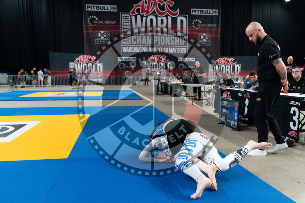20250517PBB1449 | Athletes compete during the first day of the ADCC Amateur World Championship on May 15, 2025 in Warsaw, Poland. © Chiara Dazi / photoblackbelt