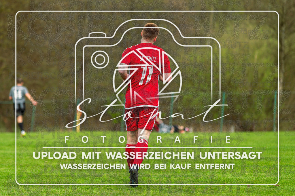 FGFSSCT-1032 | Nico-Miguel Mohr (SC Tewel #11) beim Herren Kreisliga HK Spiel zwischen FG Fulde-Stellichte und SC Tewel im Lehrdestadion, Stellichte (Simon Paul Stopat) - Realisiert mit Pictrs.com
