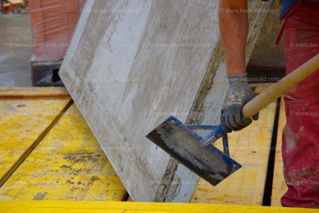 bib-lg04-betonarbeiten-0511 | Nach LV-Leistungsgruppen sortierte Detailfotos über den Bau eines Hauses. Alle Hausbau-Bilder direkt vom Urheber und Autor der Website Haus-Selber-Bauen.com