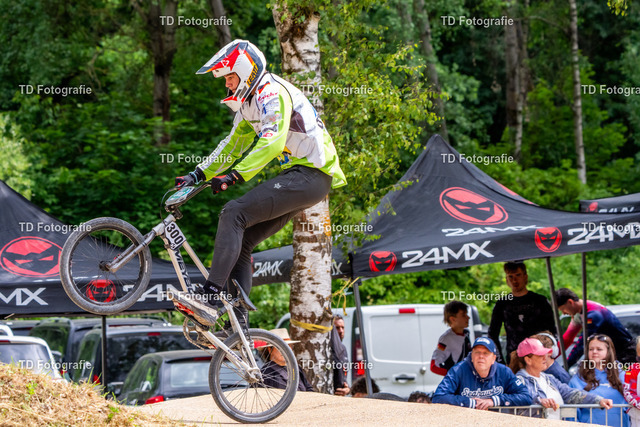 BayBMX2026-06643 | Fotogalerie von Thomas Dettweiler mit Eventbildern und lizenzfreien Fotos. Perfekt als Wandbild, für Büro, Website oder private Nutzung. - Realisiert mit Pictrs.com