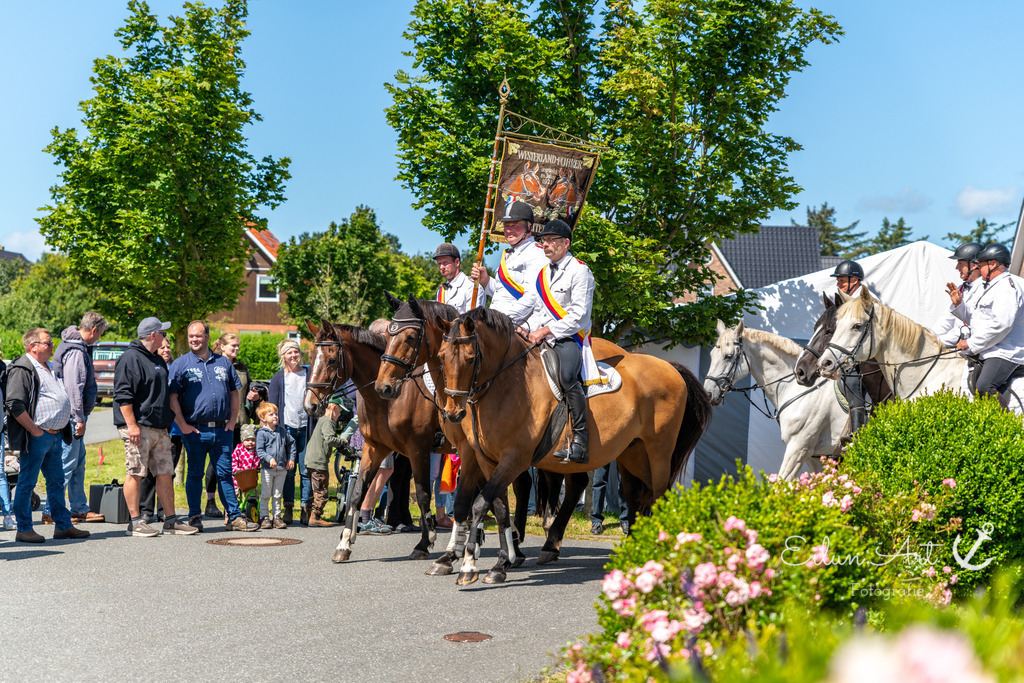 20240707-EAF_8920 | Eilun-Art-Fotografie Levke Martens, ihre Fotografin für Immobilien- und Landschaftsfotografie auf Föhr, Föhrer Motive als Poster, Leinwand, hinter Acrylglas oder stelle dir deinen eigenen Monatskalender zusammen, mit nur einem Klick