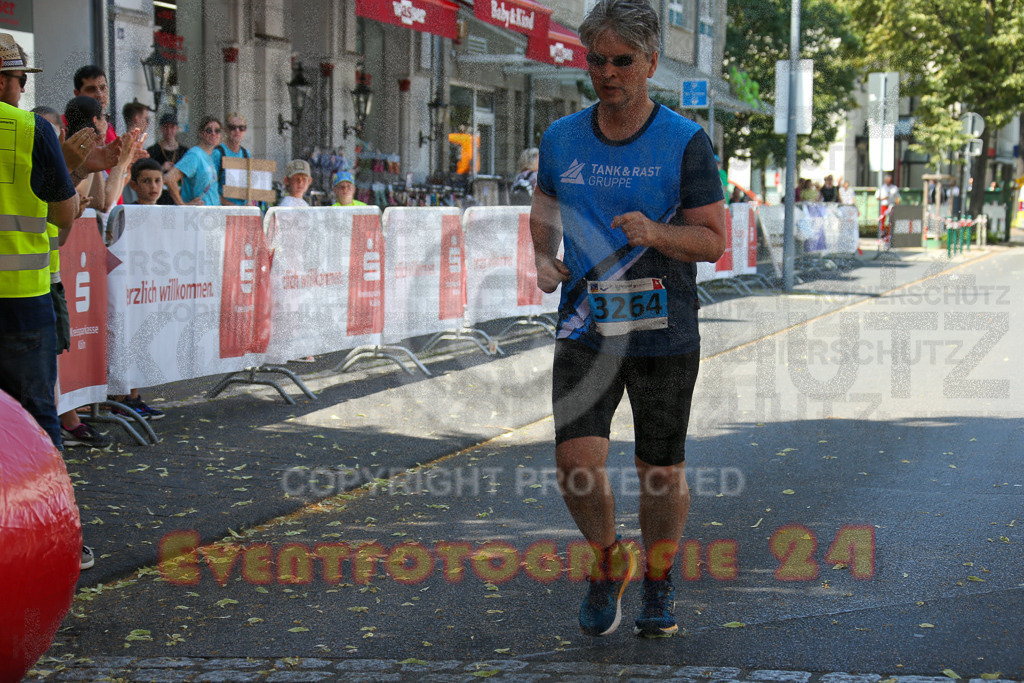 250621_1249_EX1_6142 | Sportfotografie im Rhein-Sieg Kreis, Köln, Bonn, NRW, Rheinland Pfalz, Hessen, etc. Unser Tätigkeitsfeld umfasst den Laufsport vom Volkslauf über den Marathon, Duathlon, Triathon bis zum Ultralauf wie Kölnpfad Ultra oder Schindertrail.
