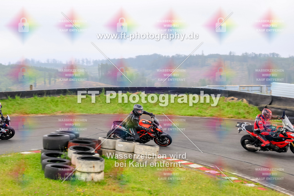 _TCM3195 | Hier findet Ihr Bilder von Touristenfahrten auf der Nürburgring Nordschleife oder von anderen Veranstaltungen die ich besucht habe. Viel Spass beim Durch Schauen 