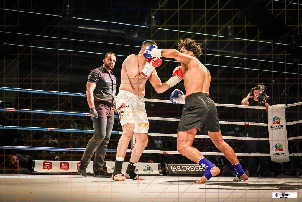 BoB 2026 Elhessaini vs. Abdul-Malak-21 | professionelle Sport- und Eventfotografie von Tomafocus – dynamische Bilder, emotionale Momente und hochwertige Aufnahmen für jeden Anlass. - Realisiert mit Pictrs.com