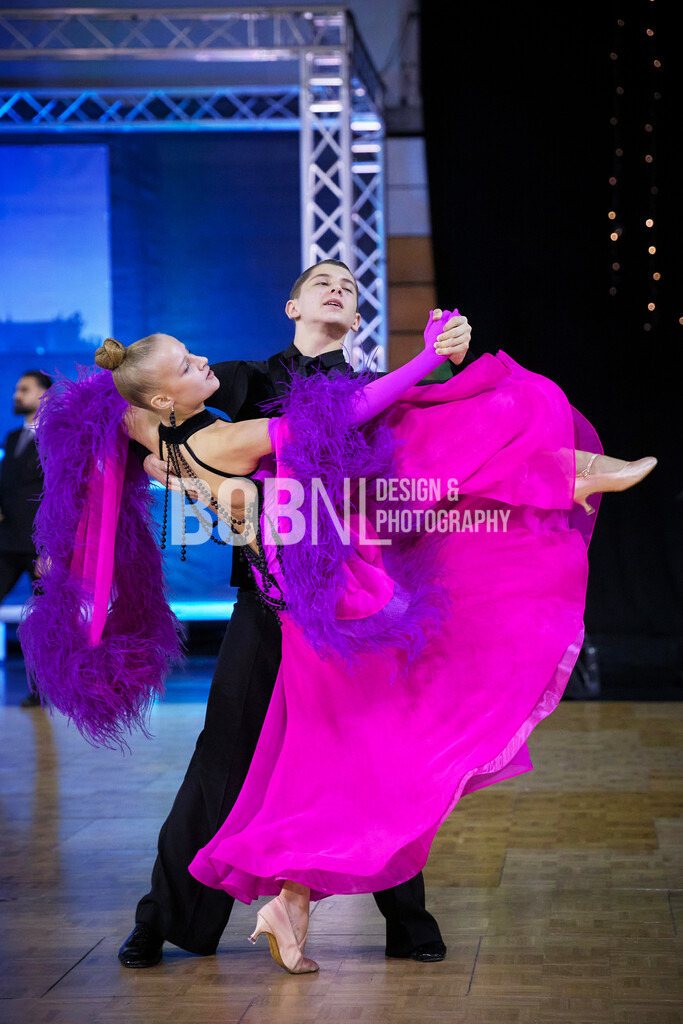 Winter Dance Festival | Mülheim a.d. Ruhr - 14.12.2025: Winter Dance Festival in Mülheim a.d. Ruhr (Westenergiehalle), Germany. Photo by: BobNL design &amp; photography - Realized with Pictrs.com