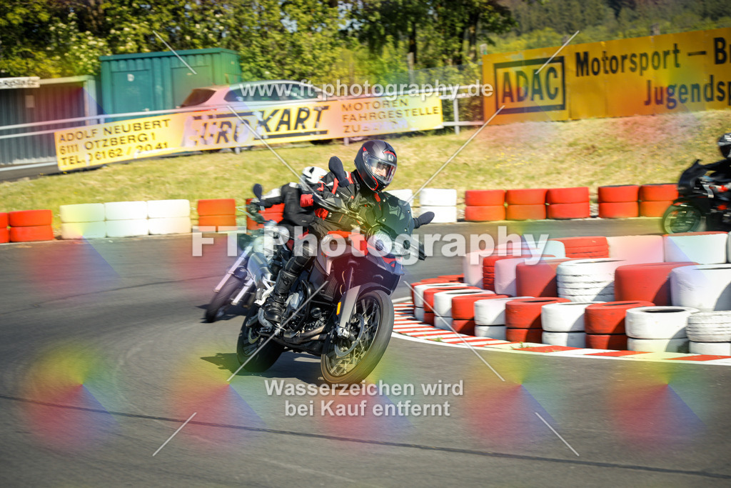 OBK_Mai_Justin_Uwe-10173 | Hier findet Ihr Bilder von Touristenfahrten auf der Nürburgring Nordschleife oder von anderen Veranstaltungen die ich besucht habe. Viel Spass beim Durch Schauen 