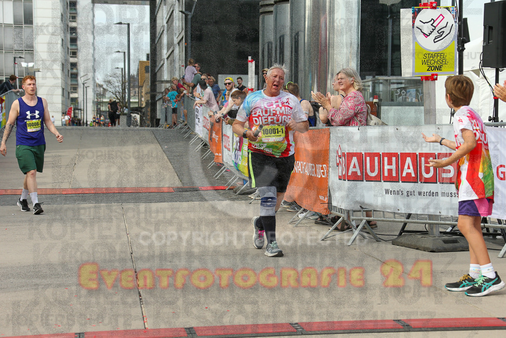 250920_1514_EX1_8638 | Sportfotografie im Rhein-Sieg Kreis, Köln, Bonn, NRW, Rheinland Pfalz, Hessen, etc. Unser Tätigkeitsfeld umfasst den Laufsport vom Volkslauf über den Marathon, Duathlon, Triathon bis zum Ultralauf wie Kölnpfad Ultra oder Schindertrail.