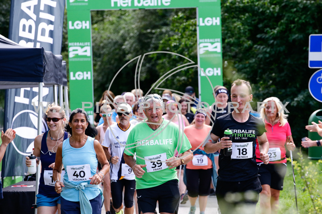 ..... | INNSBRUCK,AUSTRIA, 13.07.24, HERBALIFE 5K Innsbruck  , Image shows: Photo: WAPICS / Andreas Willdoner