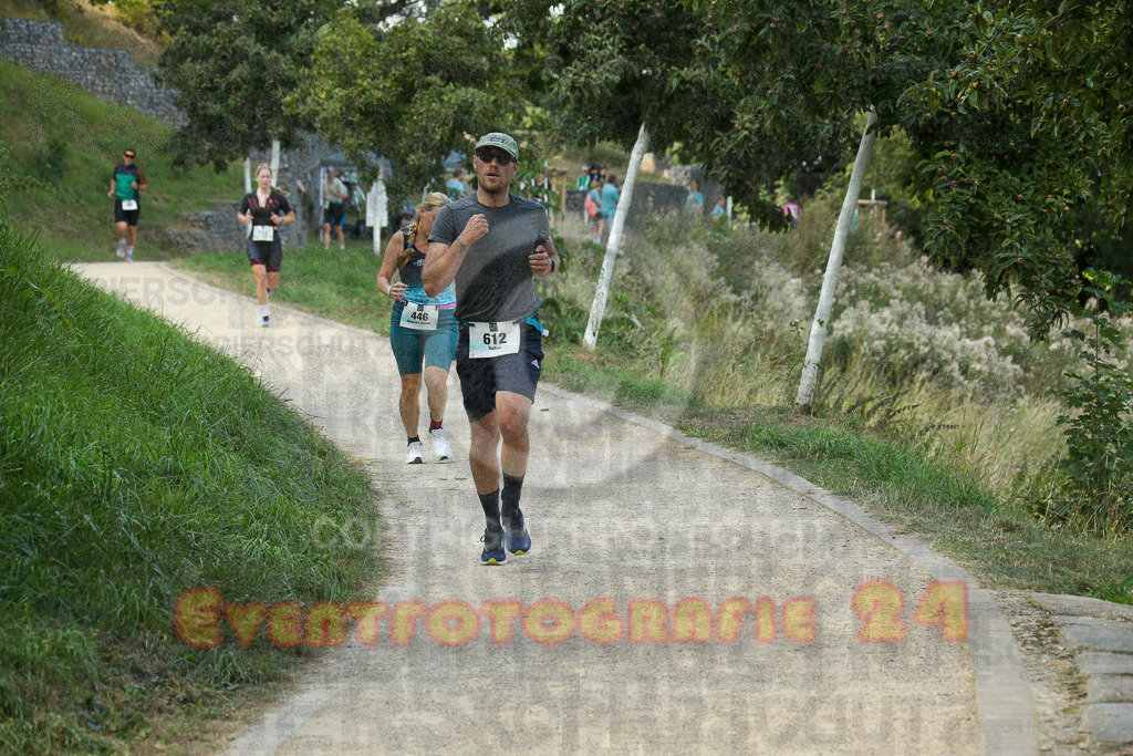 250824_1434_EX1_6694 | Sportfotografie im Rhein-Sieg Kreis, Köln, Bonn, NRW, Rheinland Pfalz, Hessen, etc. Unser Tätigkeitsfeld umfasst den Laufsport vom Volkslauf über den Marathon, Duathlon, Triathon bis zum Ultralauf wie Kölnpfad Ultra oder Schindertrail.