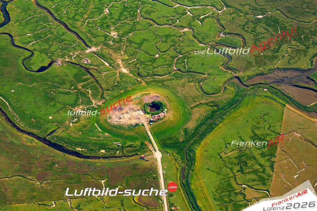 Die Luftbildaufnahme Priel - Langness wurde 2018 mittels Flugzeug (keine Drohne) erstellt. Perfekte Schärfe und Druck- Auflösung- Garantiert!