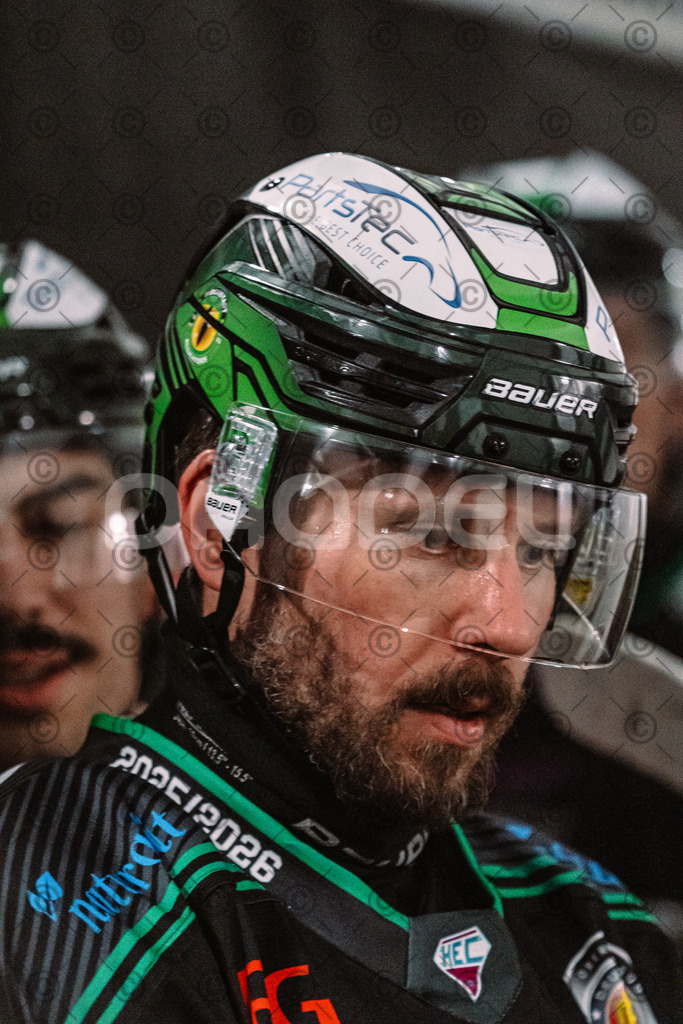 Alligators_vs_Deggendorf_23_01_2026-62 | Höchstadt Alligators Fotogalerie: Eishockey-Action aus Franken. Professionelle Spielfotos, Portraits & Stadionbilder zum Download. Jetzt entdecken! - Realisiert mit Pictrs.com