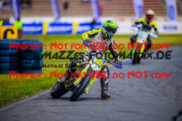 MaZZes_Fotomatrix_20250503_6007705_8903 | UE40