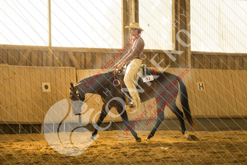 IMG_1755 | Sport-, Event- und Tierfotos in Profiqualität. Einfach auswählen, bestellen und herunterladen. Dein Moment – perfekt festgehalten.