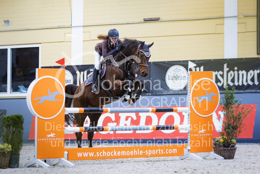 221112_Warstein_L-Spr-219 | Deine schönsten Turniermomente als professionelle Fotos! Entdecke hochwertige Pferdesport-Fotografie im Online-Shop. Jetzt Fotos finden & bestellen!