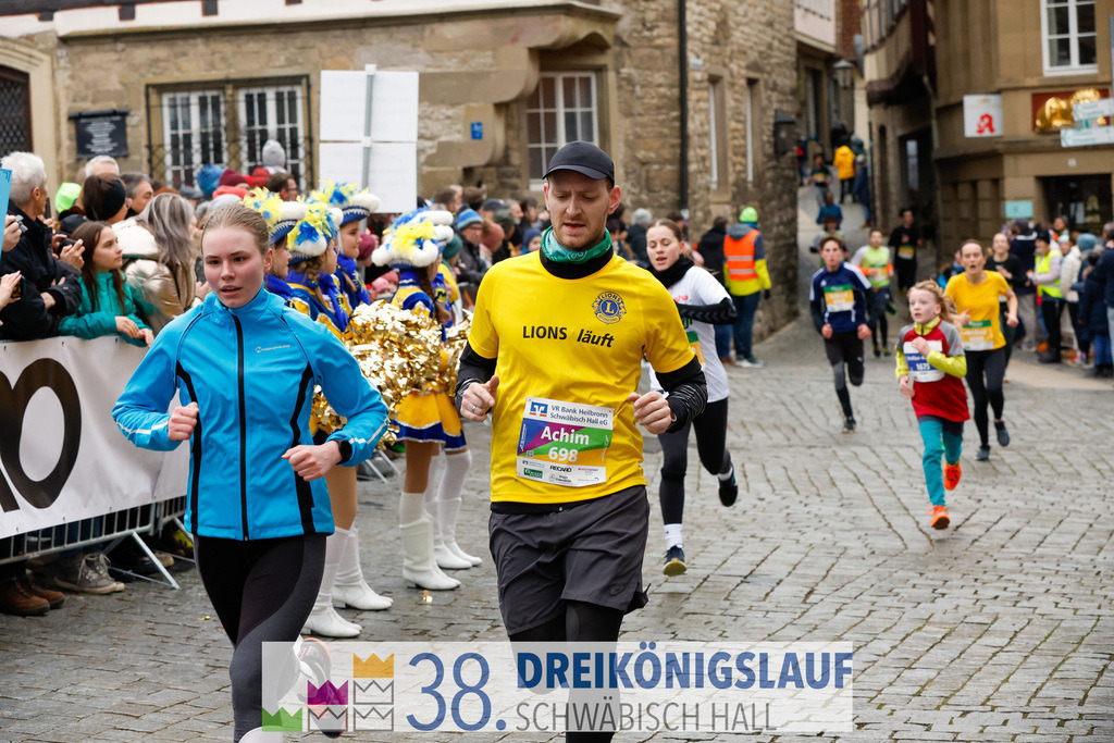 5km Roewisch Wohnbau Cup | 3 Koenigslauf 2024 5km Roewisch Wohnbau Cup - Realisiert mit Pictrs.com