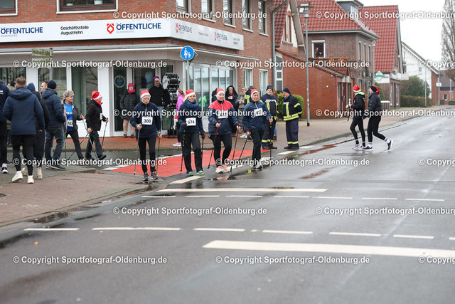 WMLA2268 | Bildershop "Sportfotograf-Oldenburg" mit Fotos von Sportevents in Oldenburg und Umzu. - Realisiert mit Pictrs.com