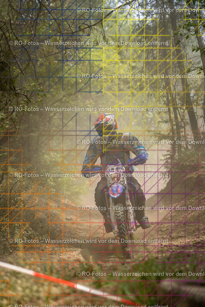 Niederwürzbach 2 Lauf-1147 | Sportfotografie von RO-Fotos: Motorsport, Motocross, Enduro, Laufveranstaltungen und Triathlon. Professionelle Fotos von Sportlern und Events. - Realisiert mit Pictrs.com