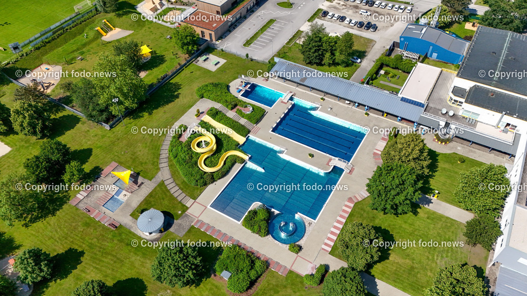 Vitalwelt Freibad Perg_ 05.06.2024-23 | 05.06.2024, Perg, AUT, Vitalwelt Perg, im Bild Freibad, Schwimmbecken, Sprungturm, Rutsche, Drohne