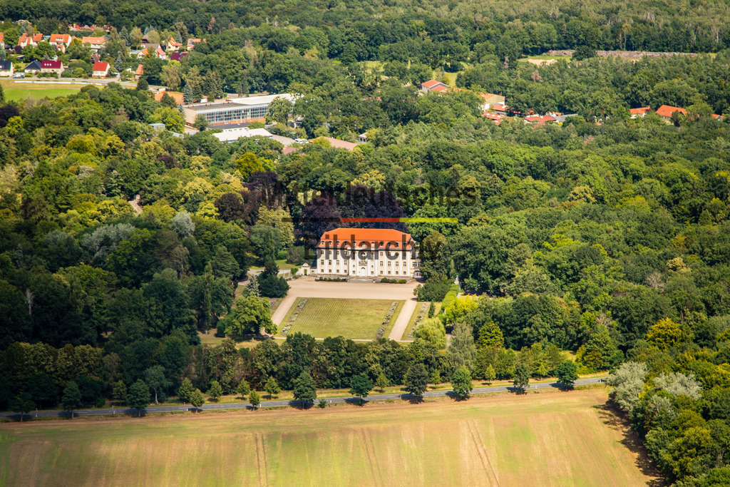 Schloss Tangerhütte-7265 | Tangerhütte - Realisiert mit Pictrs.com