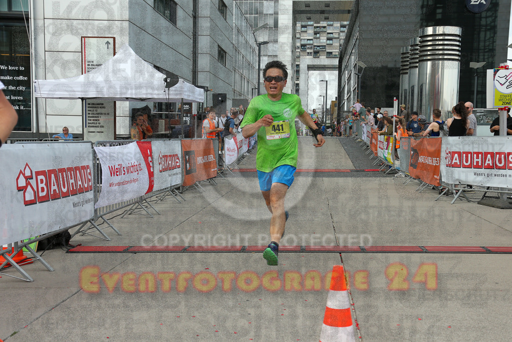 250920_1517_EX1_8771 | Sportfotografie im Rhein-Sieg Kreis, Köln, Bonn, NRW, Rheinland Pfalz, Hessen, etc. Unser Tätigkeitsfeld umfasst den Laufsport vom Volkslauf über den Marathon, Duathlon, Triathon bis zum Ultralauf wie Kölnpfad Ultra oder Schindertrail.