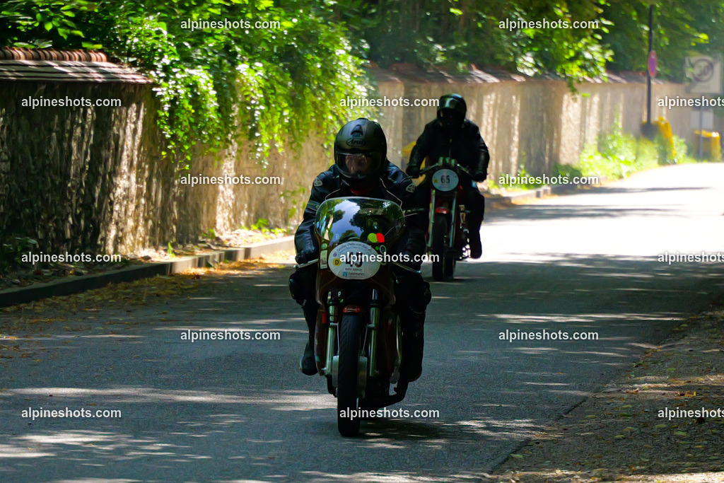 P1036701 | Erleben Sie atemberaubende, hochqualitative Fotos Ihrer Fahrt entlang der malerischen Alpenstraßen. Besuchen Sie alpineshots.com, um professionelle Aufnahmen Ihrer unvergesslichen Reise zu finden und zu kaufen - Realisiert mit Pictrs.com