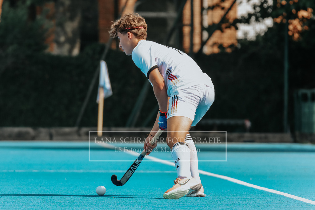 U18_EM_BOYS_HF1_GER-BEL_18.07.25_Lille (184 von 900) | lanaschraderfotografie - Realisiert mit Pictrs.com