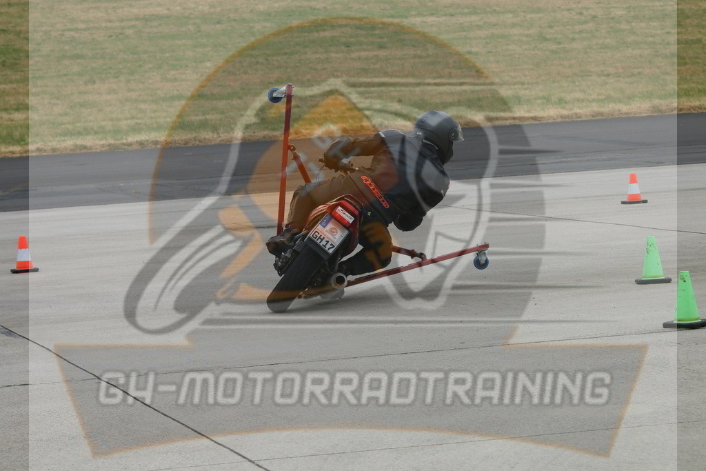 IMG_3292 | gh-motorradtraining-foto.de - Realisiert mit Pictrs.com