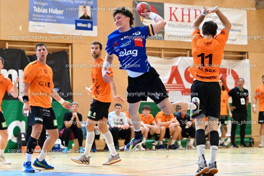 SC Ferlach vs. HSG Holding Graz 23.9.2023 | #17 PAVLOV Hari SC Ferlach, #11 ALBEK Joszef Holding Graz, SC Ferlach vs. HSG Holding Graz 23.9.2023, SC Ferlach vs. HSG Holding Graz am 23.09.2023 in Bleiburg (Ballspielhalle Ferlach), Austria, (Photo by Bernd Stefan)