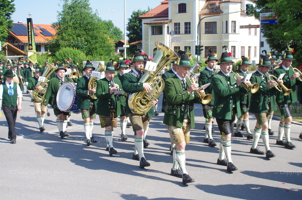 IMGP3233 | fotografiert von Axel PollmannLeonhardi Wallfahrt Benediktbeuern und Murnau, Fronleichnam, Fasching, Landschaft im Loisachtal und Benediktbeuern  - Realisiert mit Pictrs.com