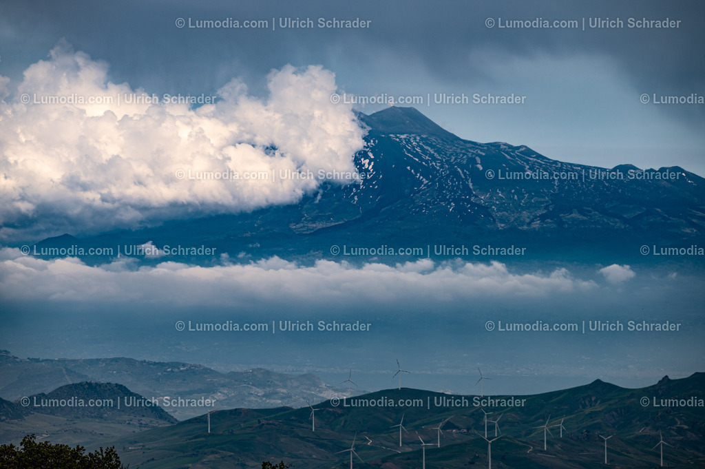 10039-10007 - Ätna _ Sizilien | Stockfoto und Bilderpool mit Bildmaterial aus Deutschland, dem Harz, Halberstadt, Quedlinburg, Wernigerode und weltweit. Qualitativ hochwertige und professionelle Fotos anschauen und kaufen. - Realisiert mit Pictrs.com
