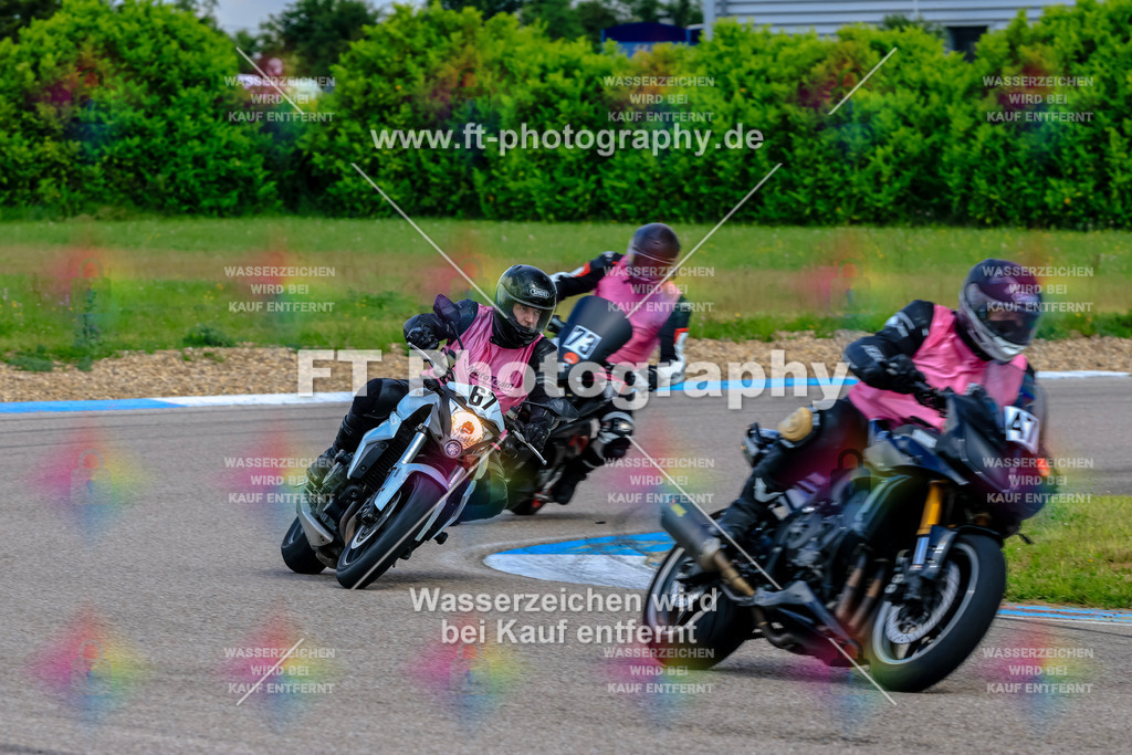 MotoTeam-9035 | Hier findet Ihr Bilder von Touristenfahrten auf der Nürburgring Nordschleife oder von anderen Veranstaltungen die ich besucht habe. Viel Spass beim Durch Schauen 