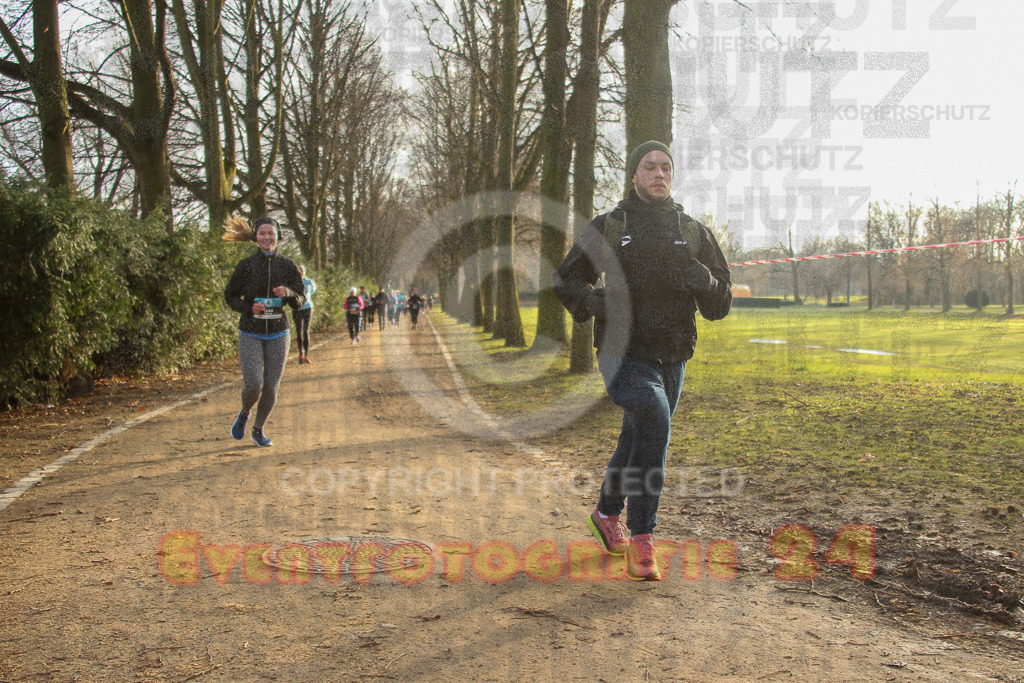 241231_1023_EV4_4070 | Sportfotografie im Rhein-Sieg Kreis, Köln, Bonn, NRW, Rheinland Pfalz, Hessen, etc. Unser Tätigkeitsfeld umfasst den Laufsport vom Volkslauf über den Marathon, Duathlon, Triathon bis zum Ultralauf wie Kölnpfad Ultra oder Schindertrail.