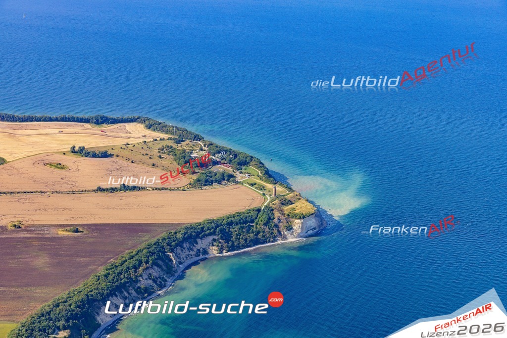 Schrägluftbild  Arkona  Putgarten - Das Luftbild wurde 2025 vom UL-Flugzeug heraus erstellt (ohne Drohne- keine Drohnenaufnahme ) - Hochauflösende Luftaufnahme -Nicht vergleichbar mit Google Maps oder Satelittenbilder- Die Geschenkidee !Mit Lizenz und Bildrechte bestellbar