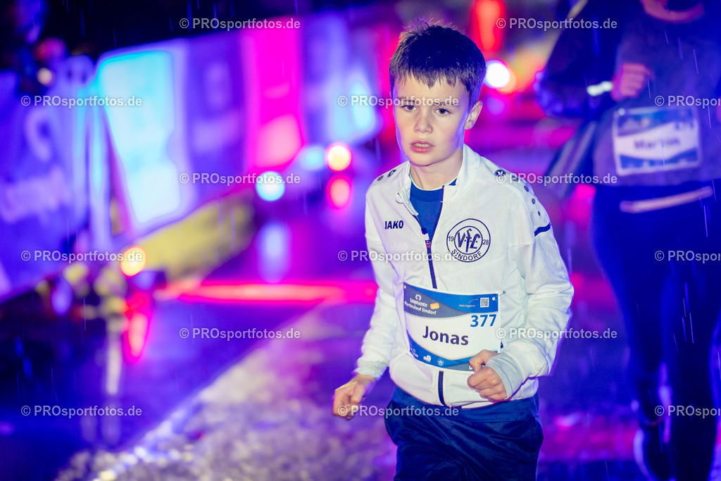 Martinslauf Sindorf 2023 in Kerpen-Sindorf, 09.11.2023 | Impressionen vom Martinslauf Sindorf 2023 am 09.11.2023 in Kerpen-Sindorf (Nordrhein-Westfalen).