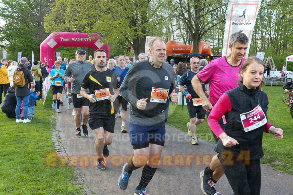 240403_1830_EX1_7318 | Sportfotografie im Rhein-Sieg Kreis, Köln, Bonn, NRW, Rheinland Pfalz, Hessen, etc. Unser Tätigkeitsfeld umfasst den Laufsport vom Volkslauf über den Marathon, Duathlon, Triathon bis zum Ultralauf wie Kölnpfad Ultra oder Schindertrail.
