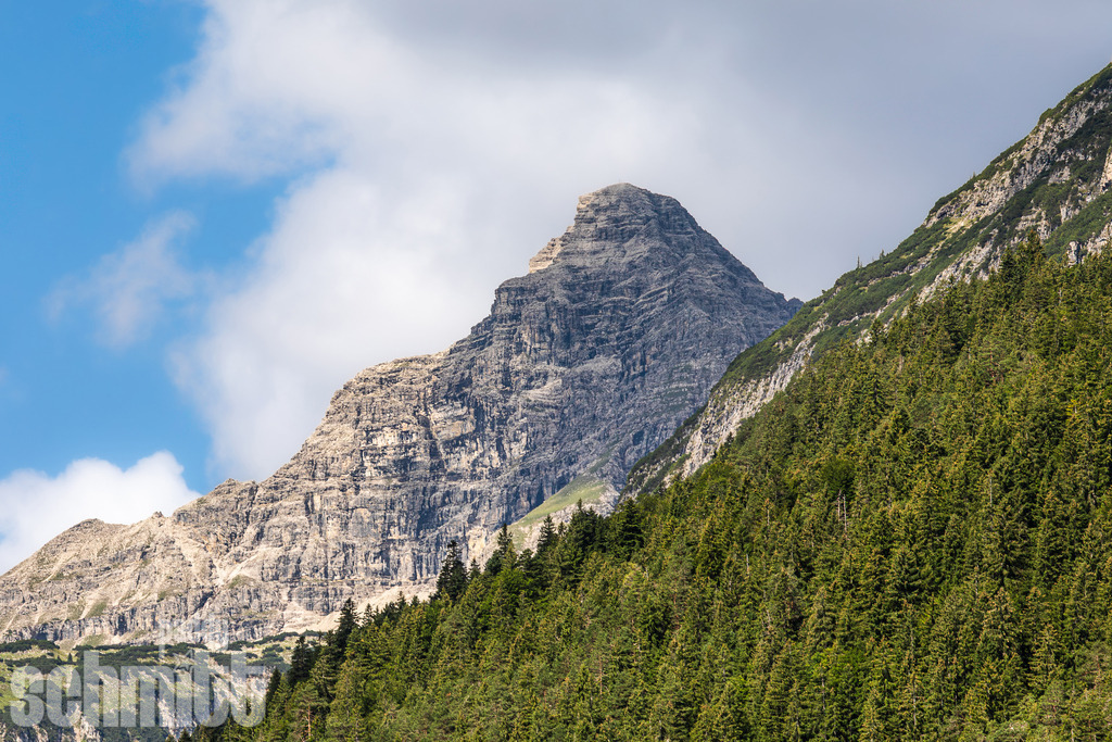 PS-Bergwelt-2026-53 | Entdecke die größte Bildgalerie der Region mit Fotografien aus dem Allgäu, der Bodenseeregion, Oberschwaben, dem Donautal und der Schwäbischen Alb. Landschaften, Luftaufnahmen und Reisefotografie als Wandbild und Fotokunst. - Realisiert mit Pictrs.com