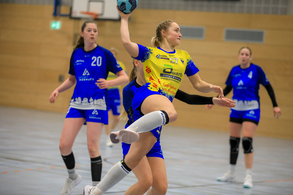 TvBorkenIII_SVN_161125_233 | Bildergalerie von Sport-Ereignissen aber auch von weiteren spannenden Dingen - nicht nur vom Niederrhein. In Anlehnung an den bekannten Spruch von Hanns Dieter Hüsch heißt das Motto: "Niederrhein ist überall".  - Realisiert mit Pictrs.com