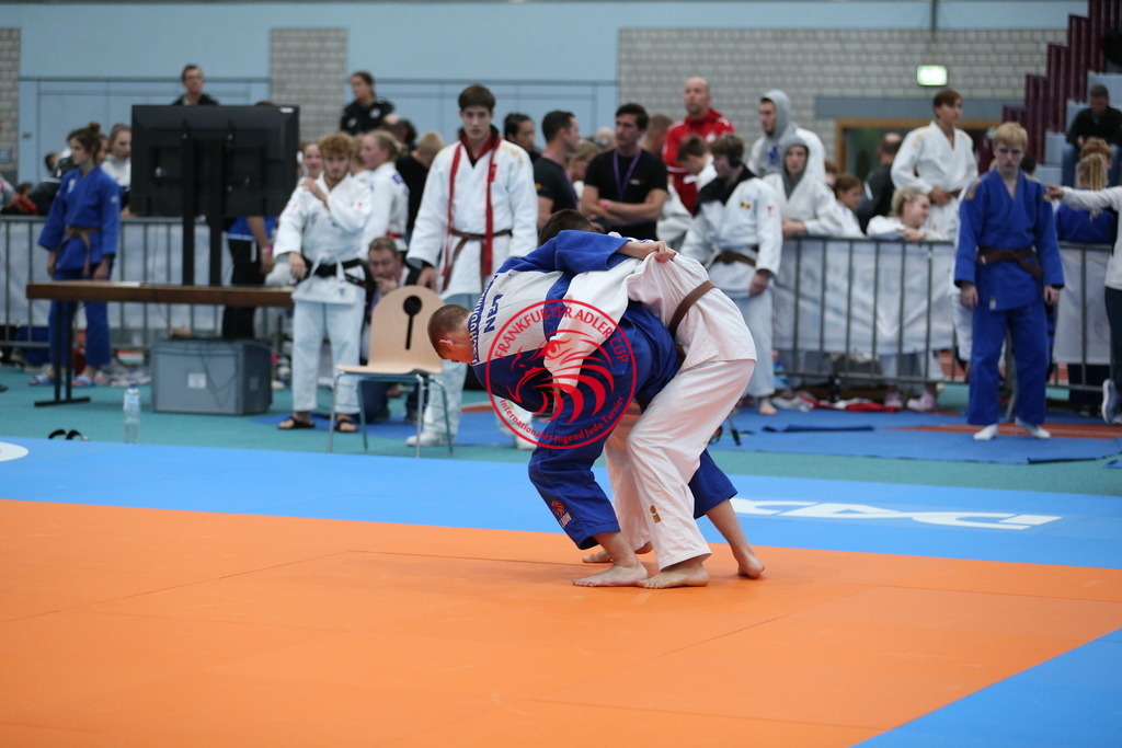 AT3Y0805 | Fotos vom Adler Cup - Pictures from Adler Cup

Hier findet Ihr alle Eindrücke und großen Momente der Adler Cup Wochenenden. Here you will find all impressions and great moments of the Adler Cup weekends. - Realisiert mit Pictrs.com