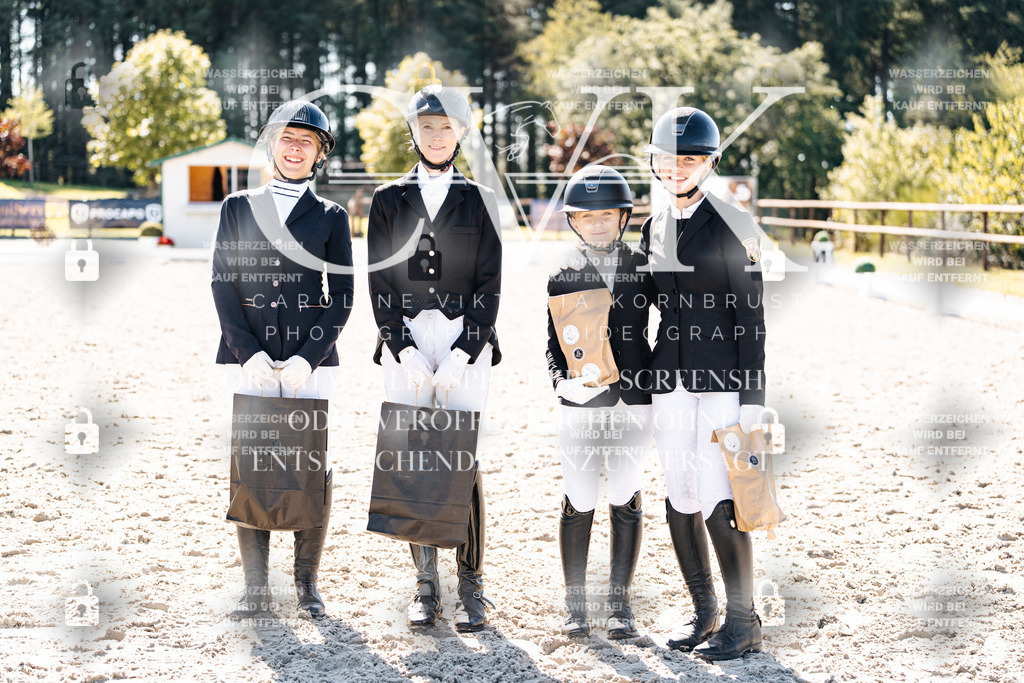 CK905433 | Turnierfotografie Pferdefotografie Trier Rheinland-Pfalz Pferdesport Reitsport Tierfotografie Sportfotografie Pferdevideo Pferdevideografie Equestrianvideography equestrianphotography  - Realisiert mit Pictrs.com
